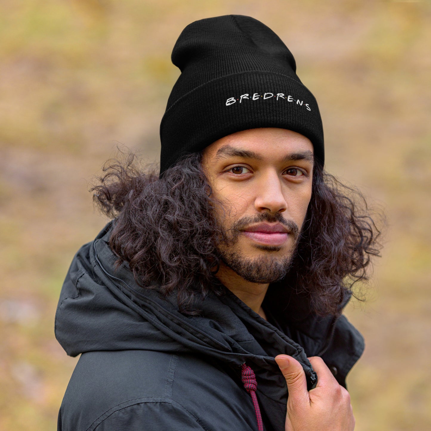 Gorro con puños bordados de Bredrens